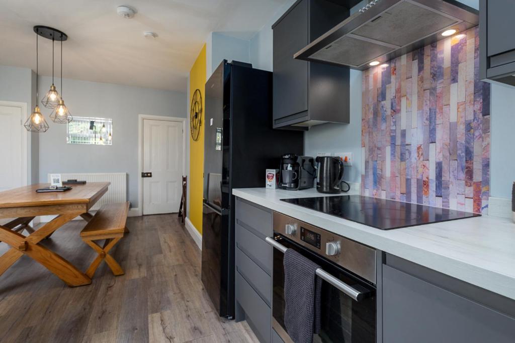 Modern Comfort-Family-Friendly-Near City & Peaks Sheffield Extérieur photo